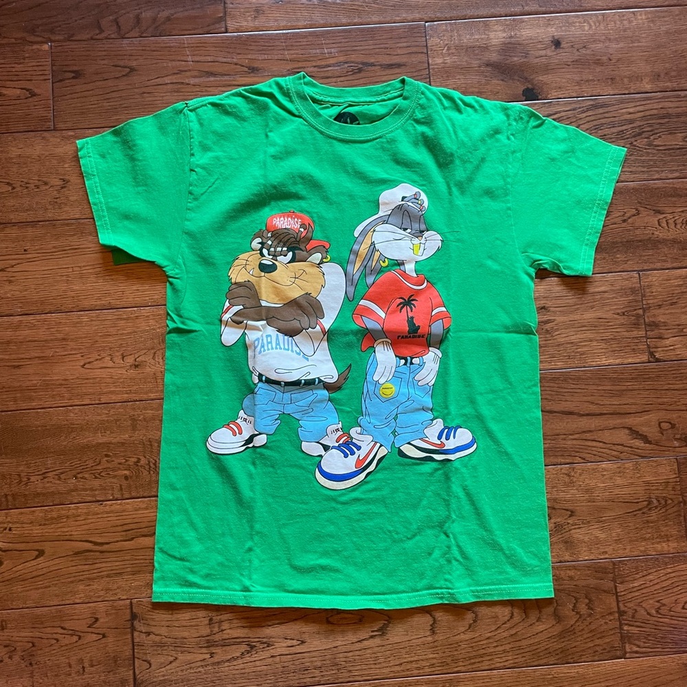 Paradise Looney Toons Taz and Bugs Bunny Green Like New T-Shirt Size Medium